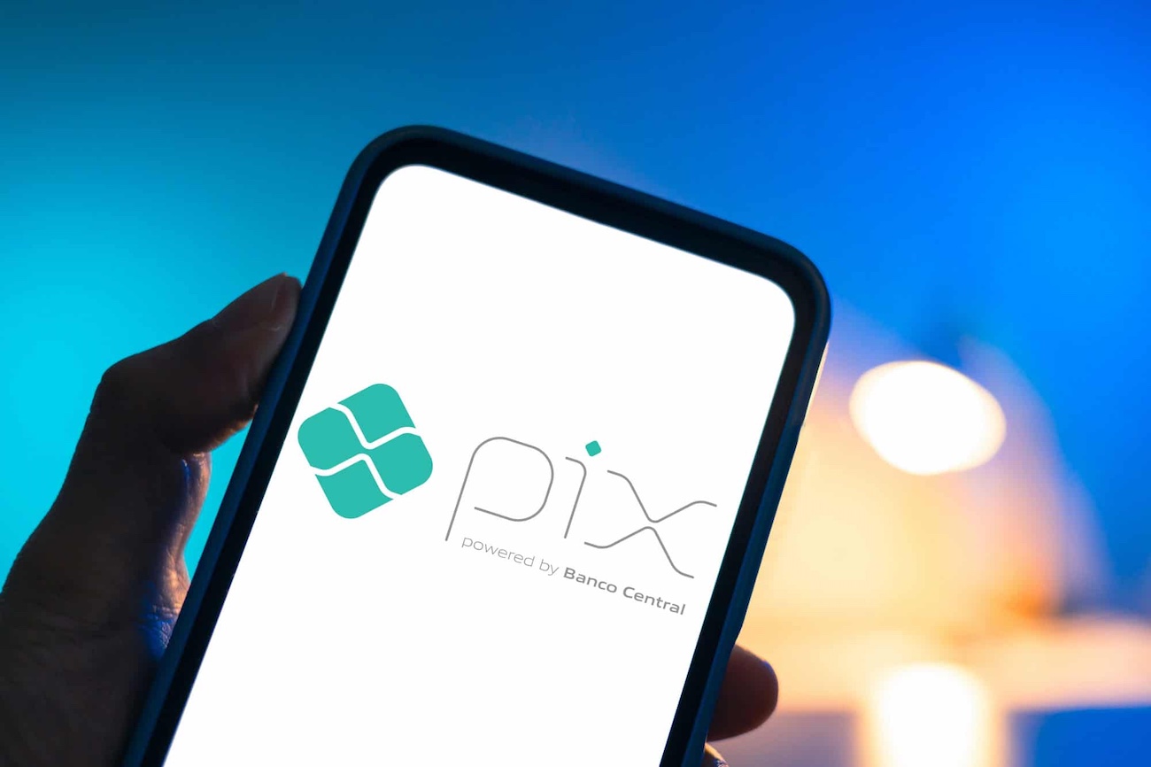 Golpes com Pix - Levantamento revela que a média de prejuízo das vítimas é de R$ 2.100,00