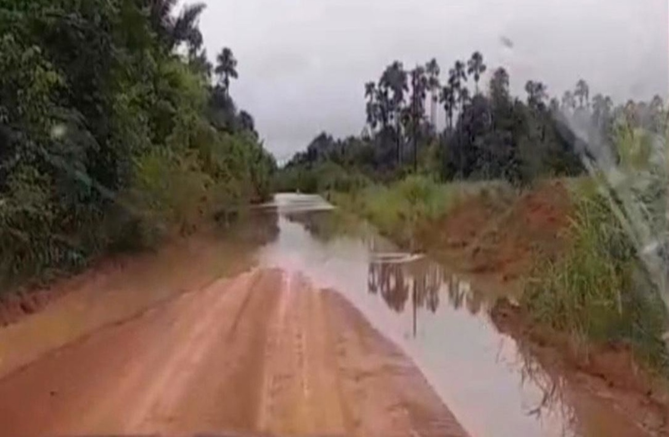 Deputado Alex Redano solicita recuperação urgente de estrada em Alto Paraíso