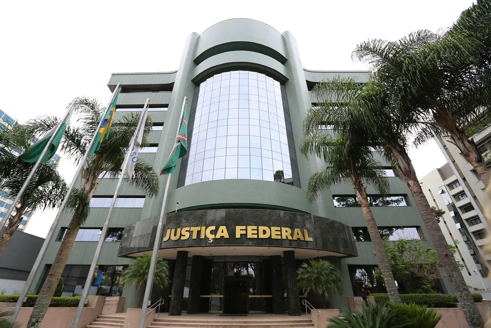 STF autoriza PF a realizar buscas na 13ª Vara Federal de Curitiba em investigação sensível