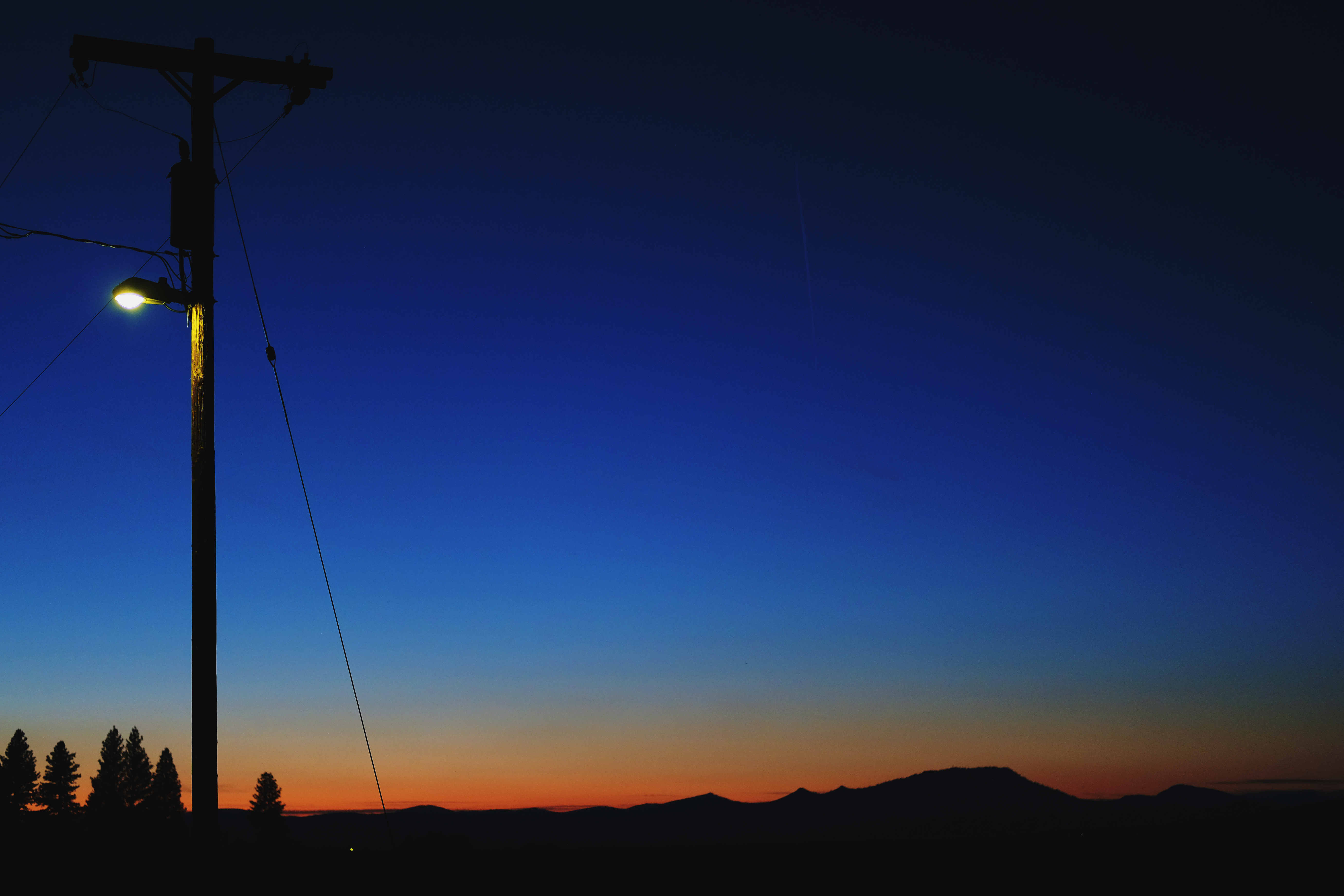 Sierra Silhouette, Sony 6500, 35mm