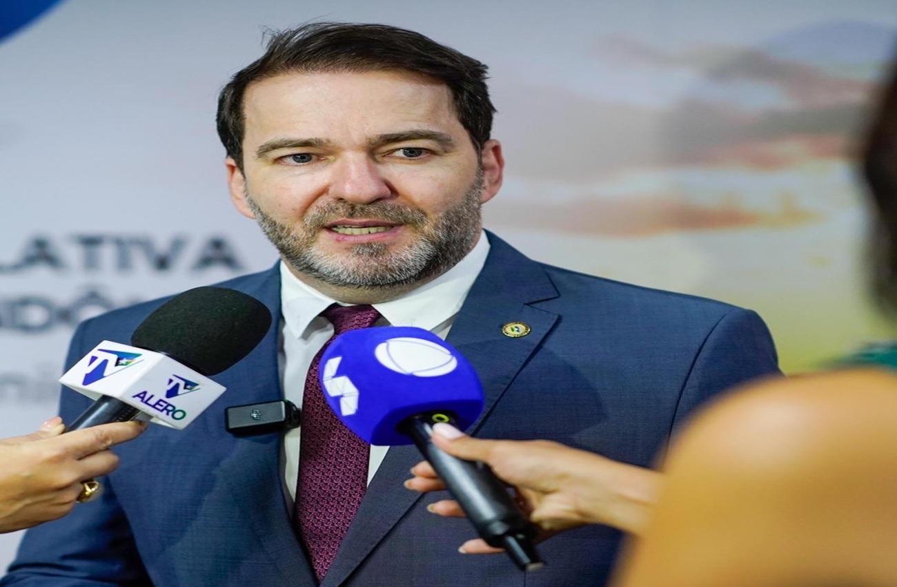 Deputado Alex Redano solicita recuperação urgente das rodovias RO-459 e RO-457 entre Alto Paraíso e Ariquemes