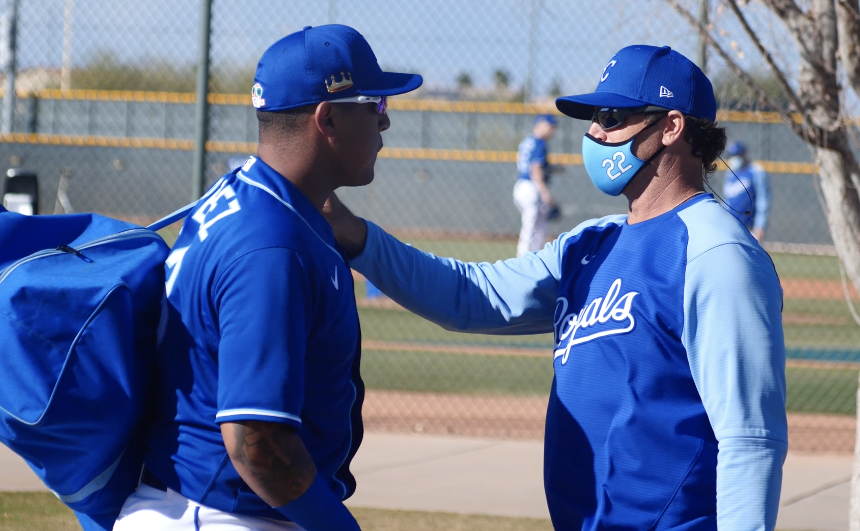 Royals, Salvador Perez agree to contract extension