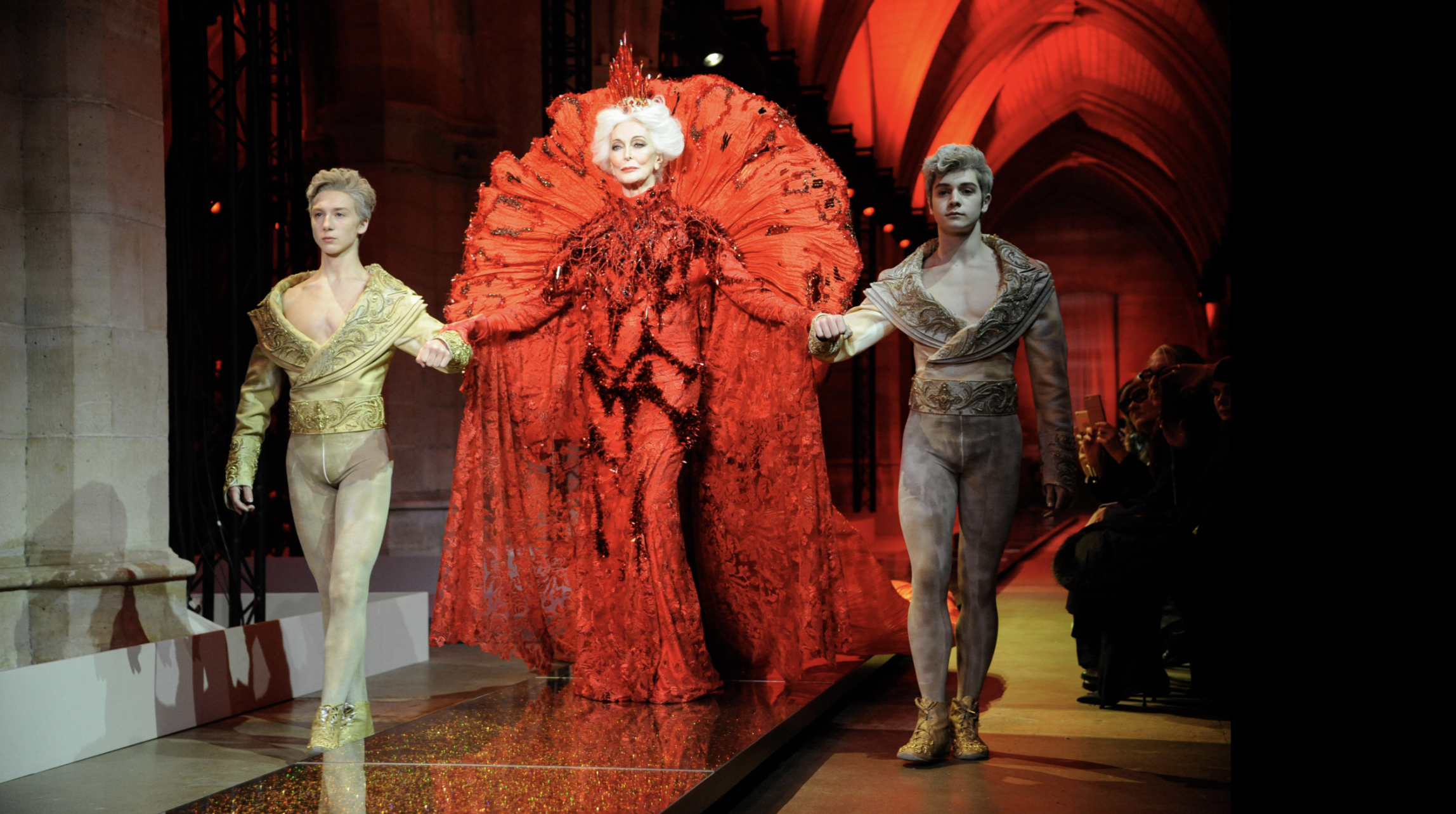 guo pei red dress Fashion Design Inspiration: Guo Pei  Sophia Liu
