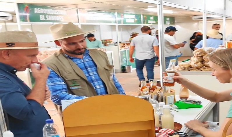 Na 11ª Rondônia Rural Show, Wiveslando Neiva destaca a força da agricultura familiar e importância das agroindústrias