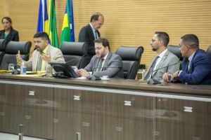 Deputados de Rondônia querem anular sessão que votou aumento de ICMS