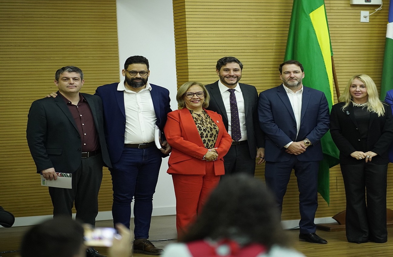 Ieda Chaves discute novo PNE com profissionais e defende avanços e metas realistas para a educação