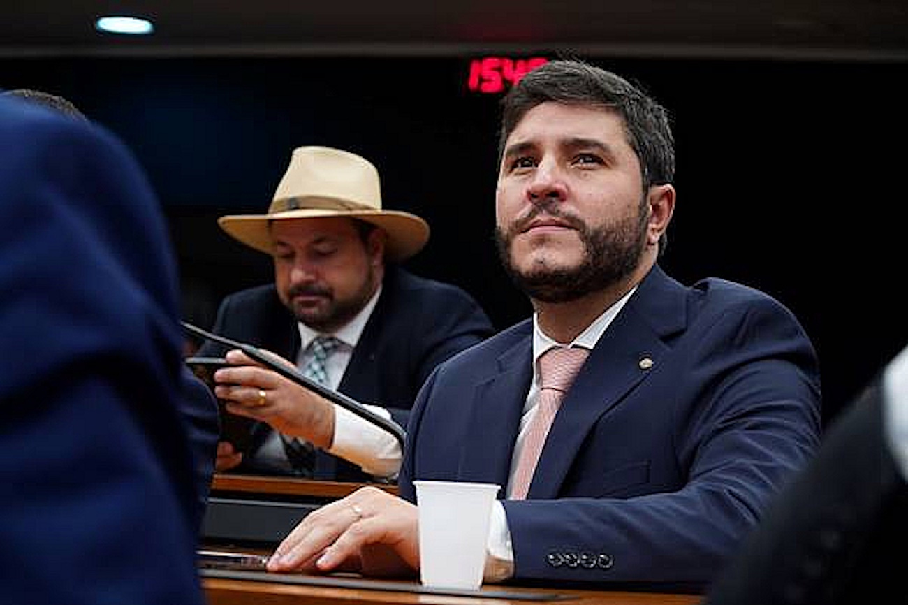 Maurício Carvalho é eleito presidente da Comissão de Educação da Câmara dos Deputados