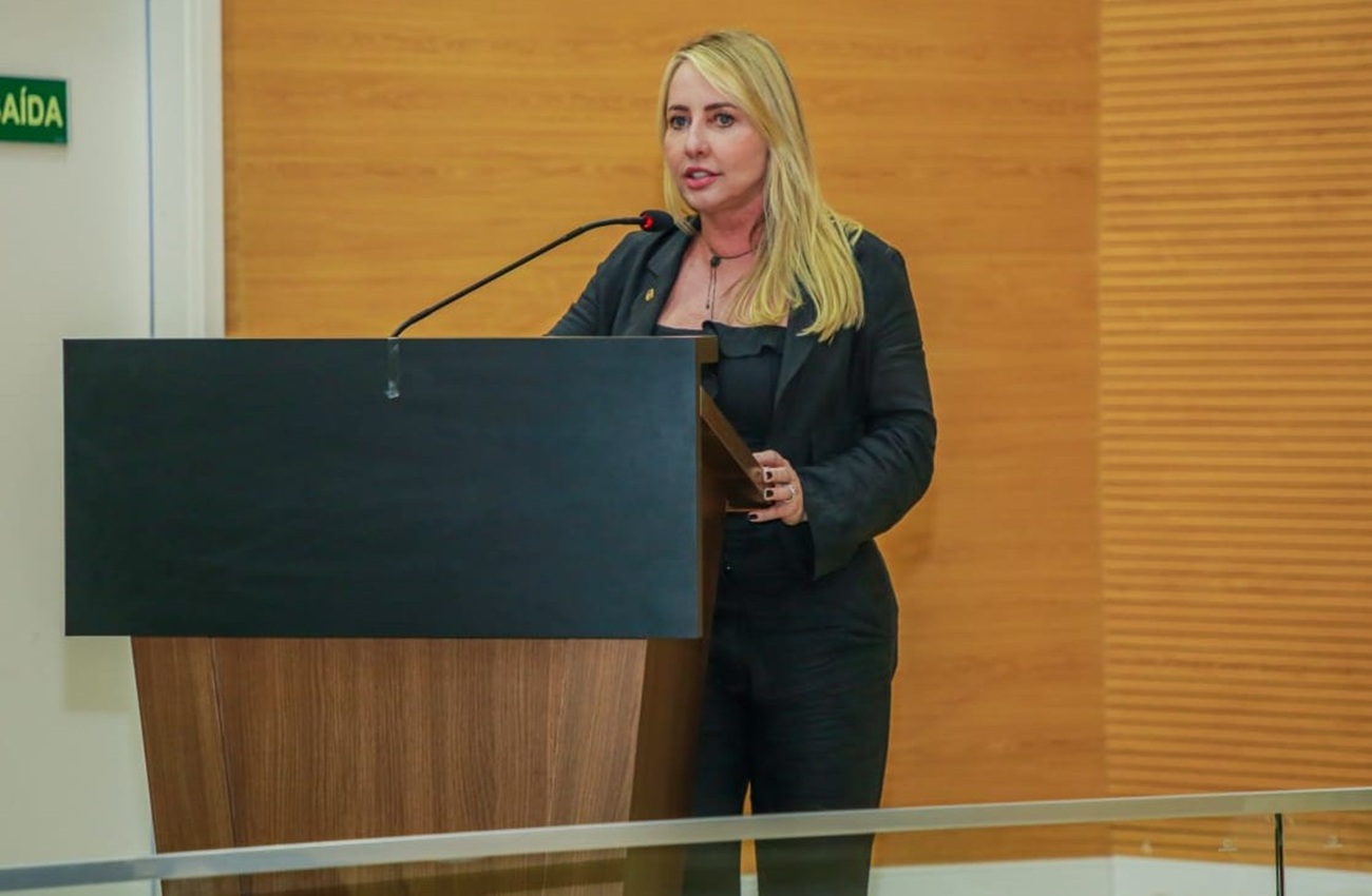 Ieda Chaves indica compra de caminhonete 4x4 para fortalecer atendimento do Caps em Vilhena