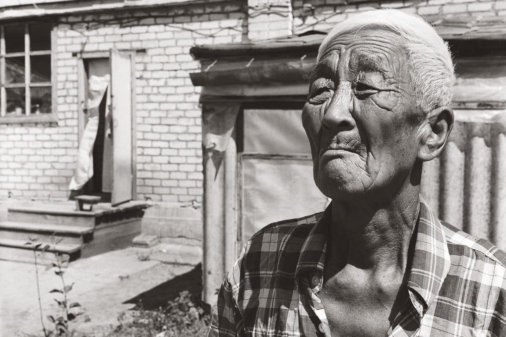 An elderly ethnic Korean is seen in this 2001 photo taken by documentary photographer Kim Ji-youn. Photo: Handout/Noonbit Publishing