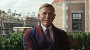 Is Daniel Craig's Benoit Blanc gay, or really gay?