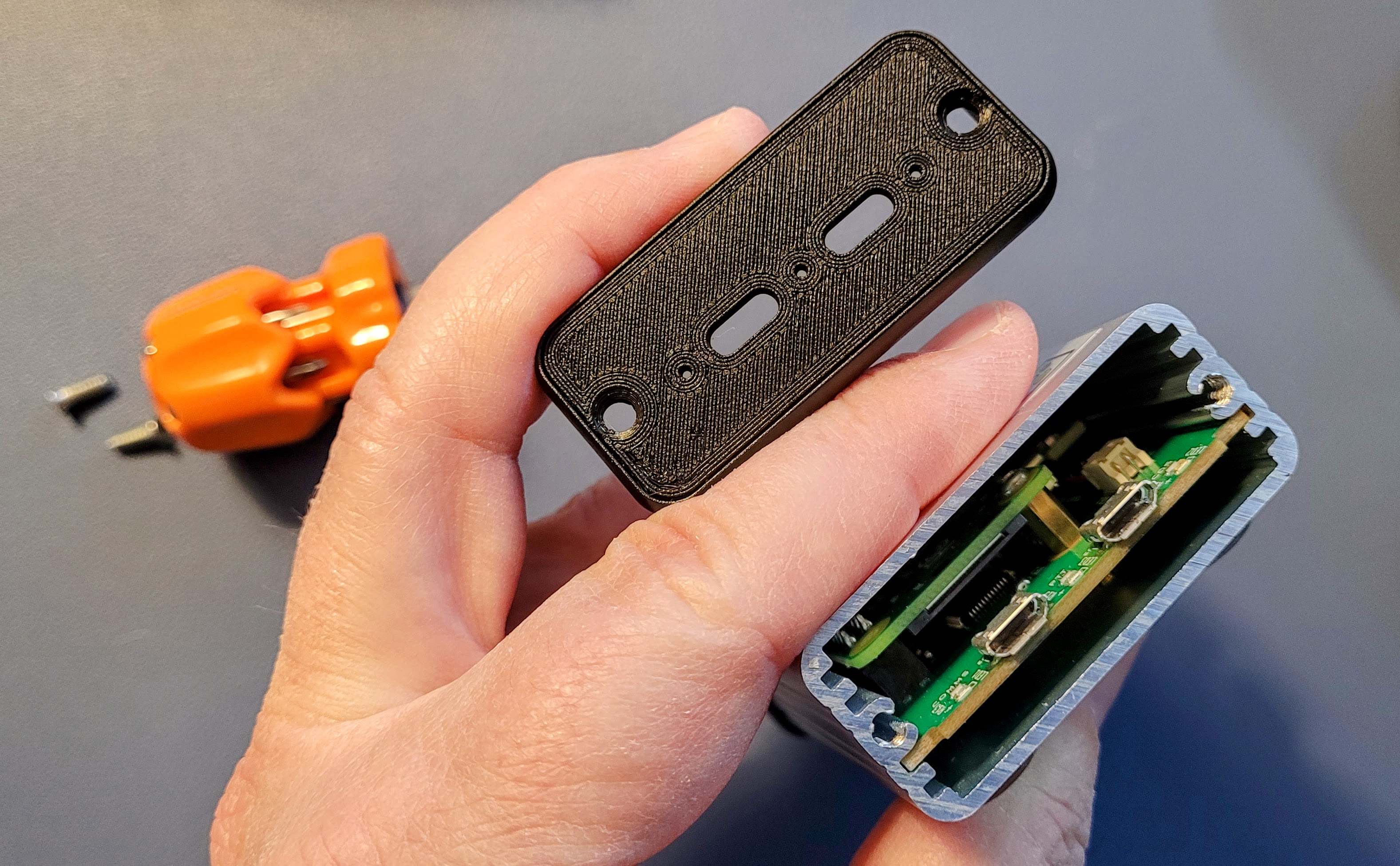 SHARI PiZero with end cap removed