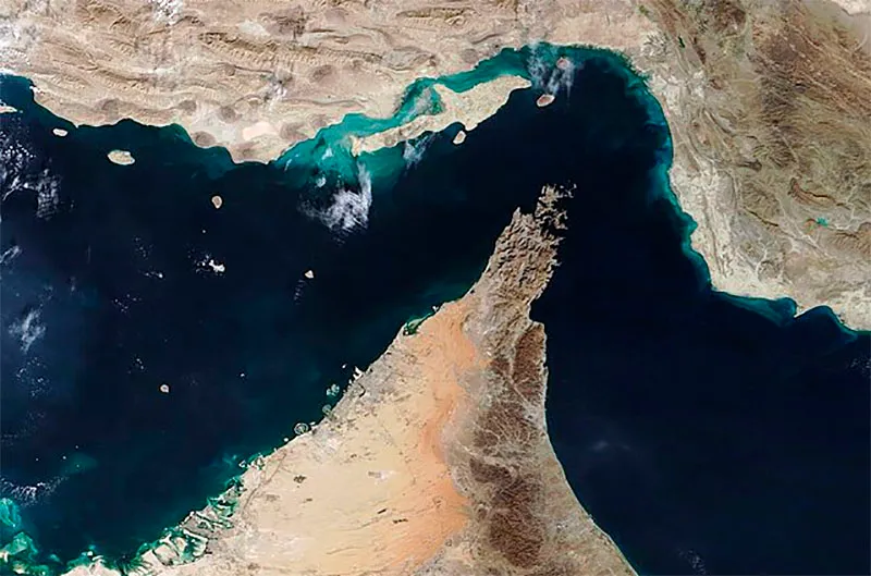 Irã aprova fechamento do estreito de Ormuz após ataques dos EUA