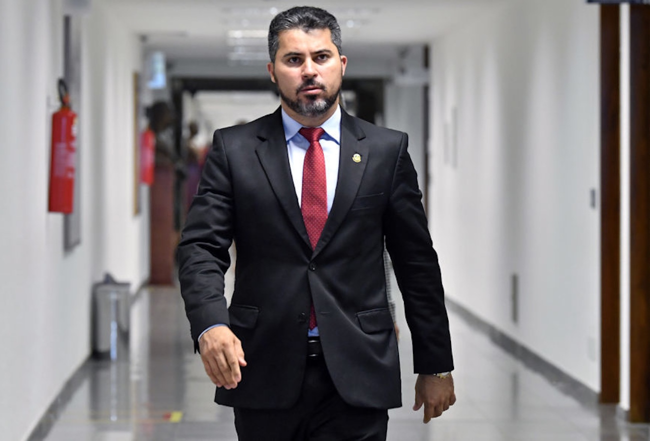 Marcos Rogério: liderança conservadora sob pressão na disputa por 2026