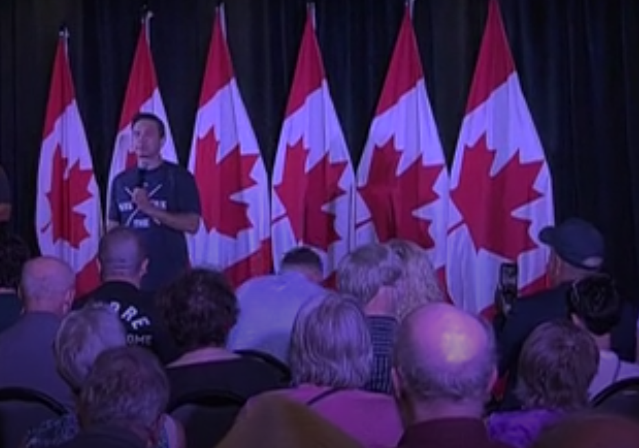 Conservative Rally Creates Totally Legit Online Buzz. Not Sus! Legit!
