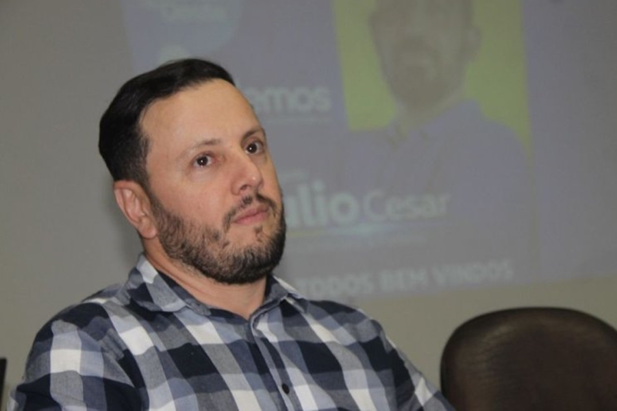 Relatório preliminar do TCE aponta possíveis irregularidades na gestão de Flori Cordeiro em Vilhena