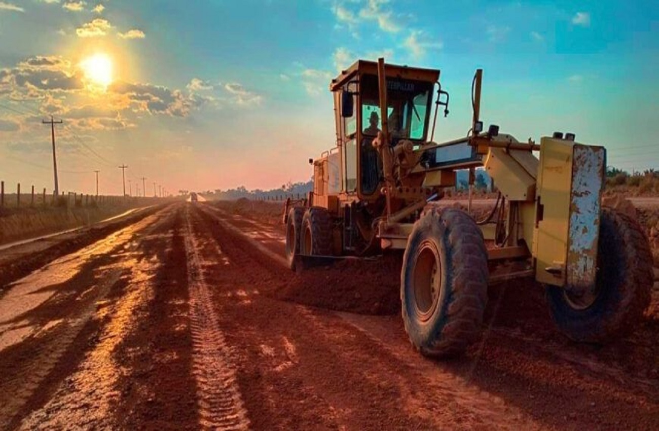 Infraestrutura em foco: deputado Alan Queiroz solicita realização de obras de recuperação na RO-005