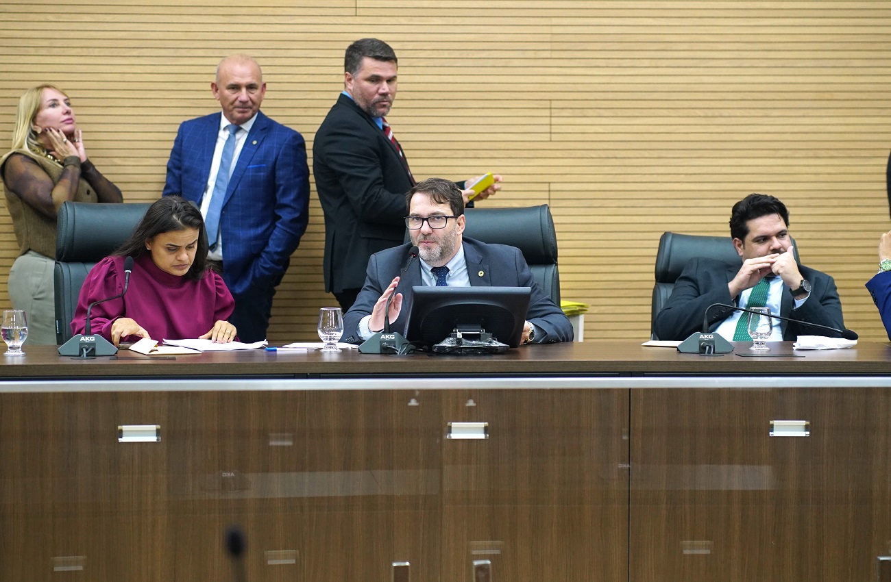 Alex Redano indica instalação de totens de monitoramento em São Francisco de Guaporé