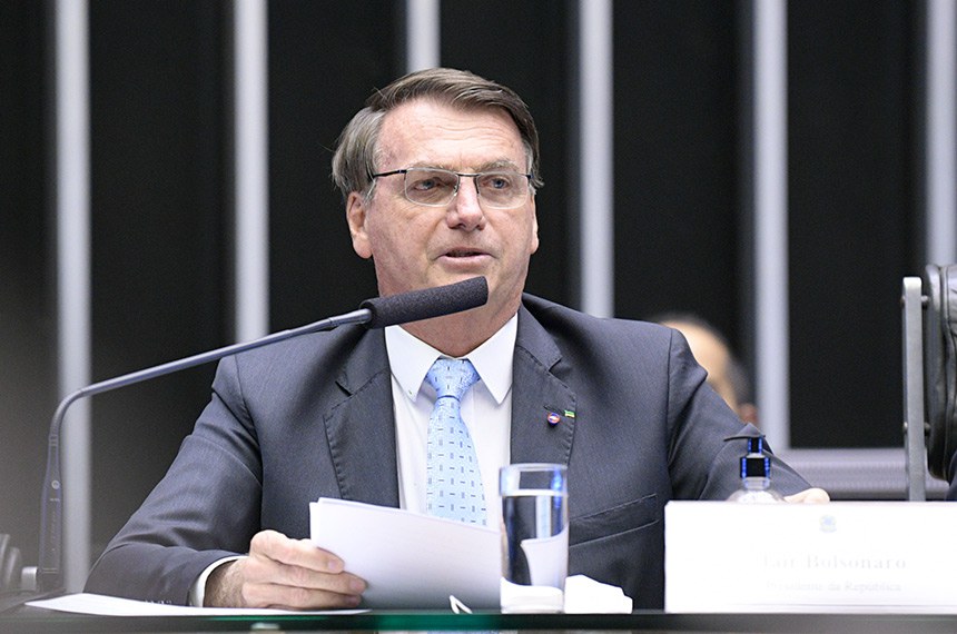 Inelegível: Bolsonaro menospreza a justiça e se comporta como pré-candidato