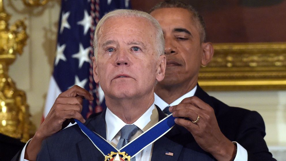 President Obama Surprises Vice President Biden With Presidential Medal of  Freedom - ABC News