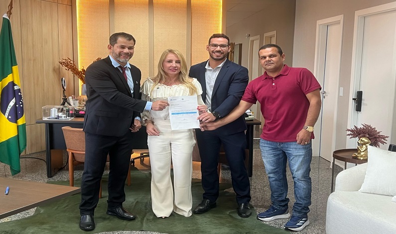 Ieda Chaves destina R$ 700 mil para aquisição de ônibus para policiais penais em Rondônia