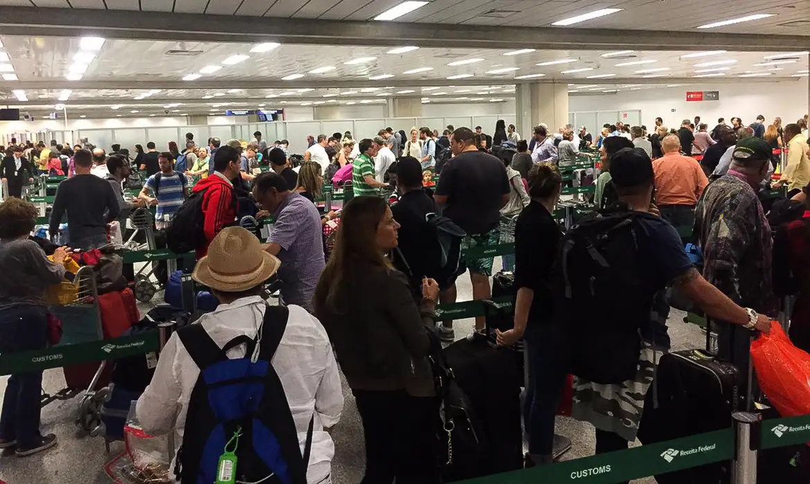 STJ determina fim da greve dos Auditores-Fiscais da Receita Federal; sindicato diz que 'não foi formalmente notificado'