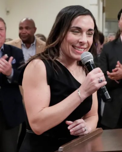 Is Gina LaPlaca Jewish?