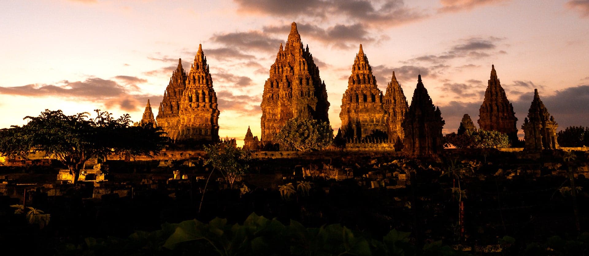 Prambanan Temples in Yogyakarta <span class="iconos separador"></span> Java