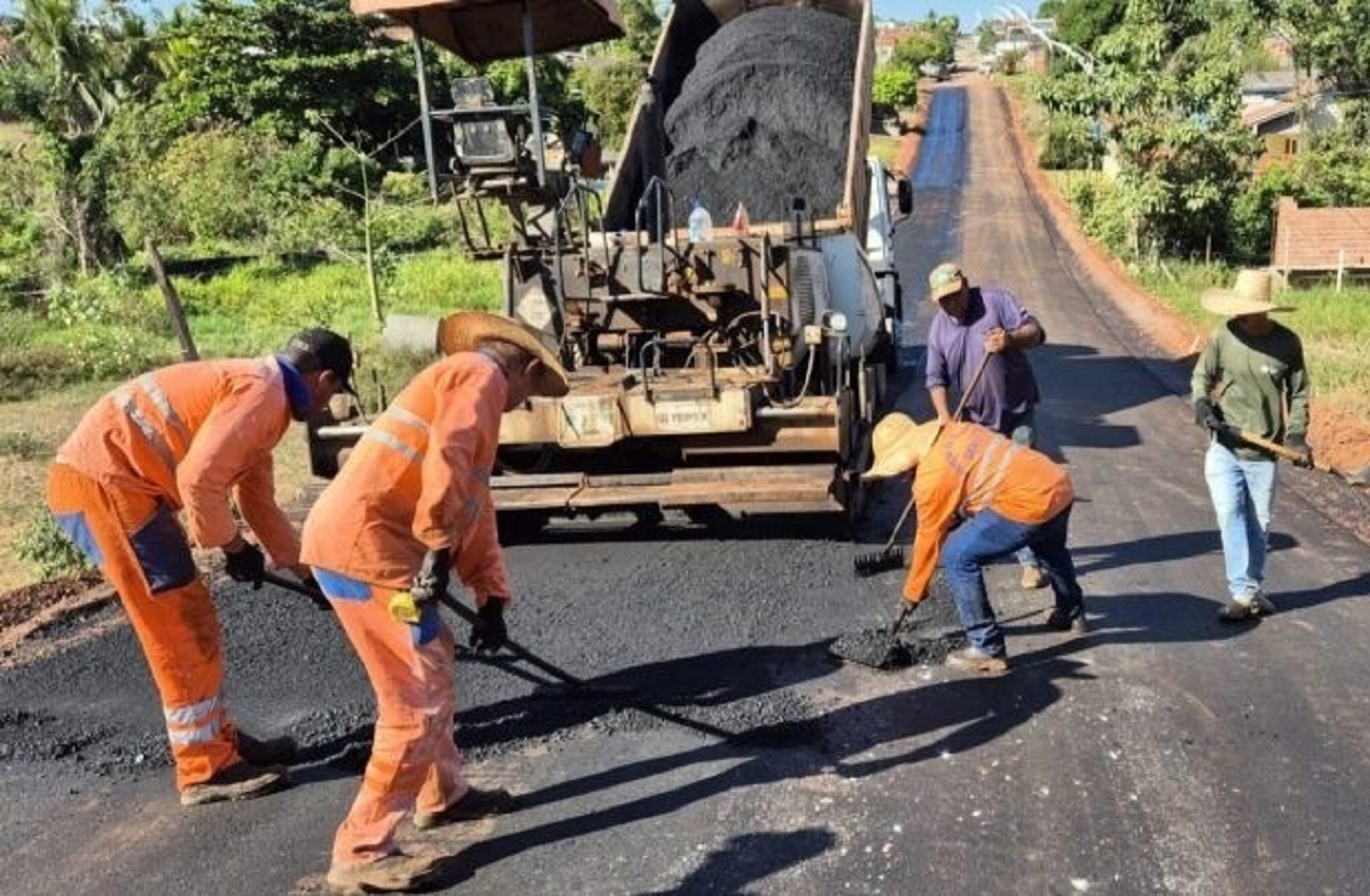 Alan Queiroz solicita melhorias na infraestrutura urbana de Espigão do Oeste e Guajará-Mirim