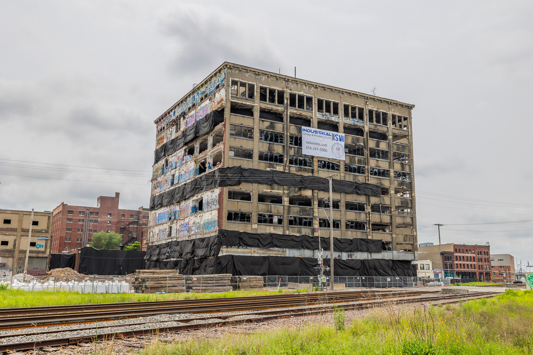 The Weld Wheel Building (The Ridenour-Baker Grocery Company Building)