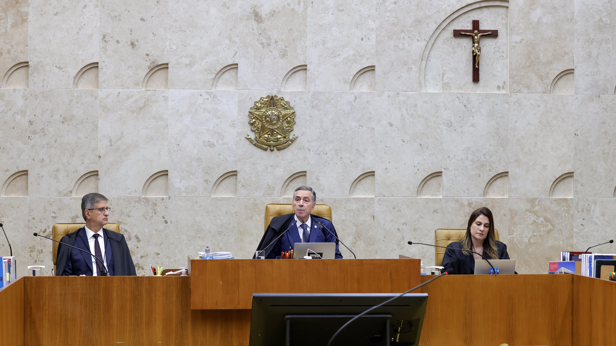 Ministros do STF fazem pronunciamento histórico em defesa da soberania nacional após sanções contra Moraes