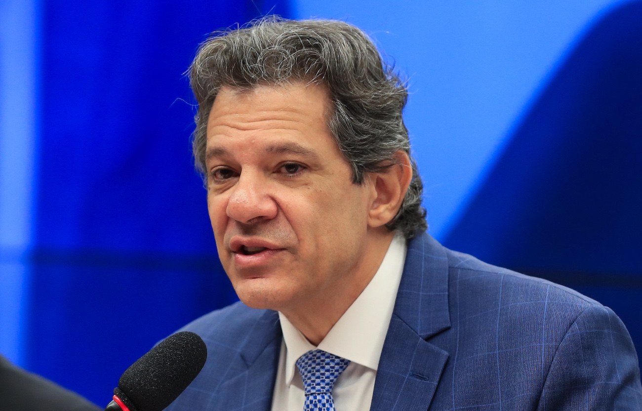 "R$ 1,7 trilhão em isenções a investidores é insustentável", dispara Haddad ao anunciar nova tributação