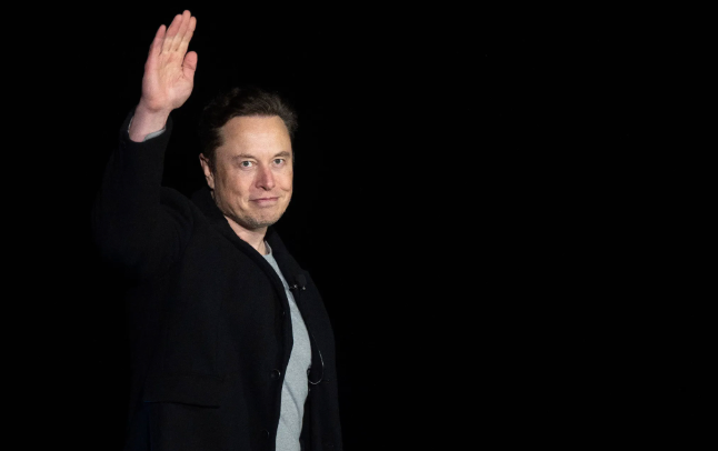 At Least 40,000 Fed Workers Accept 'DOGE Buyout' As Deadline Looms Tonight 