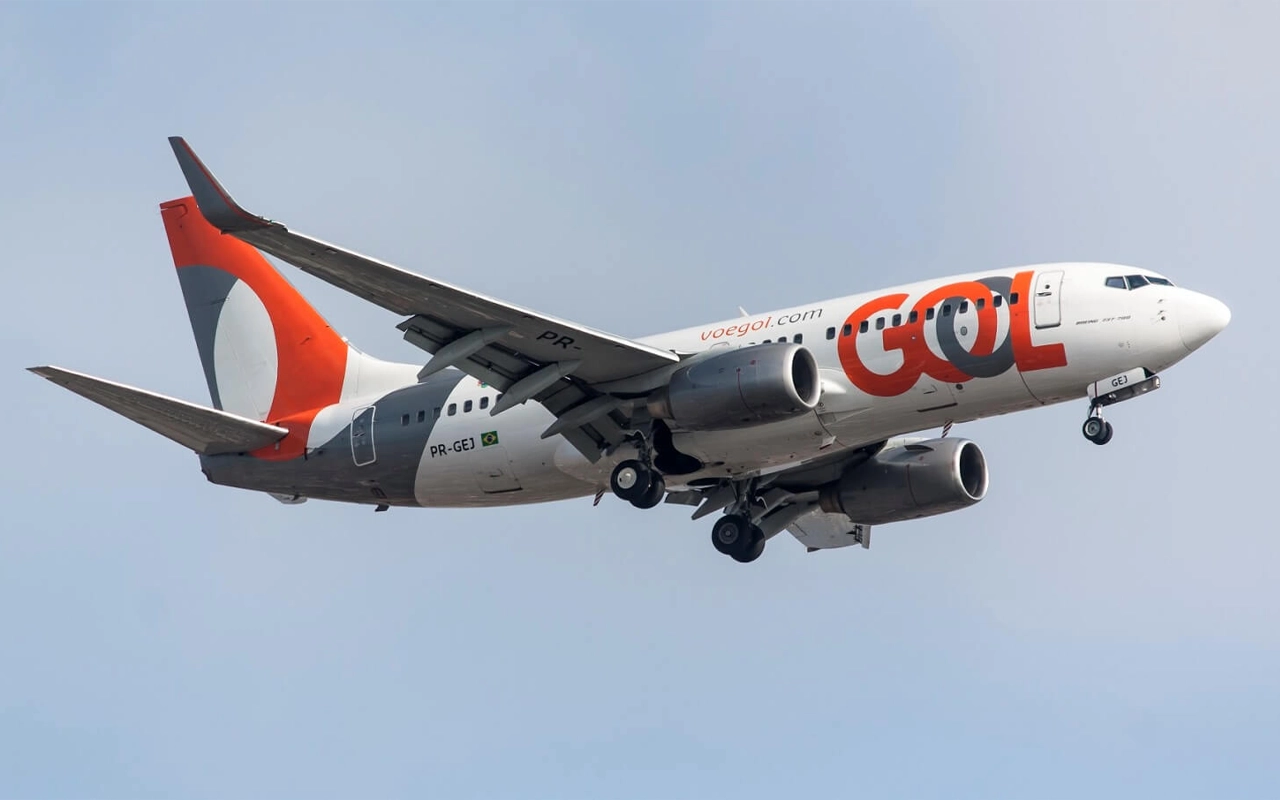 Reclamações contra a GOL ganham força no X: Atrasos e bagagens extraviadas no foco dos usuários