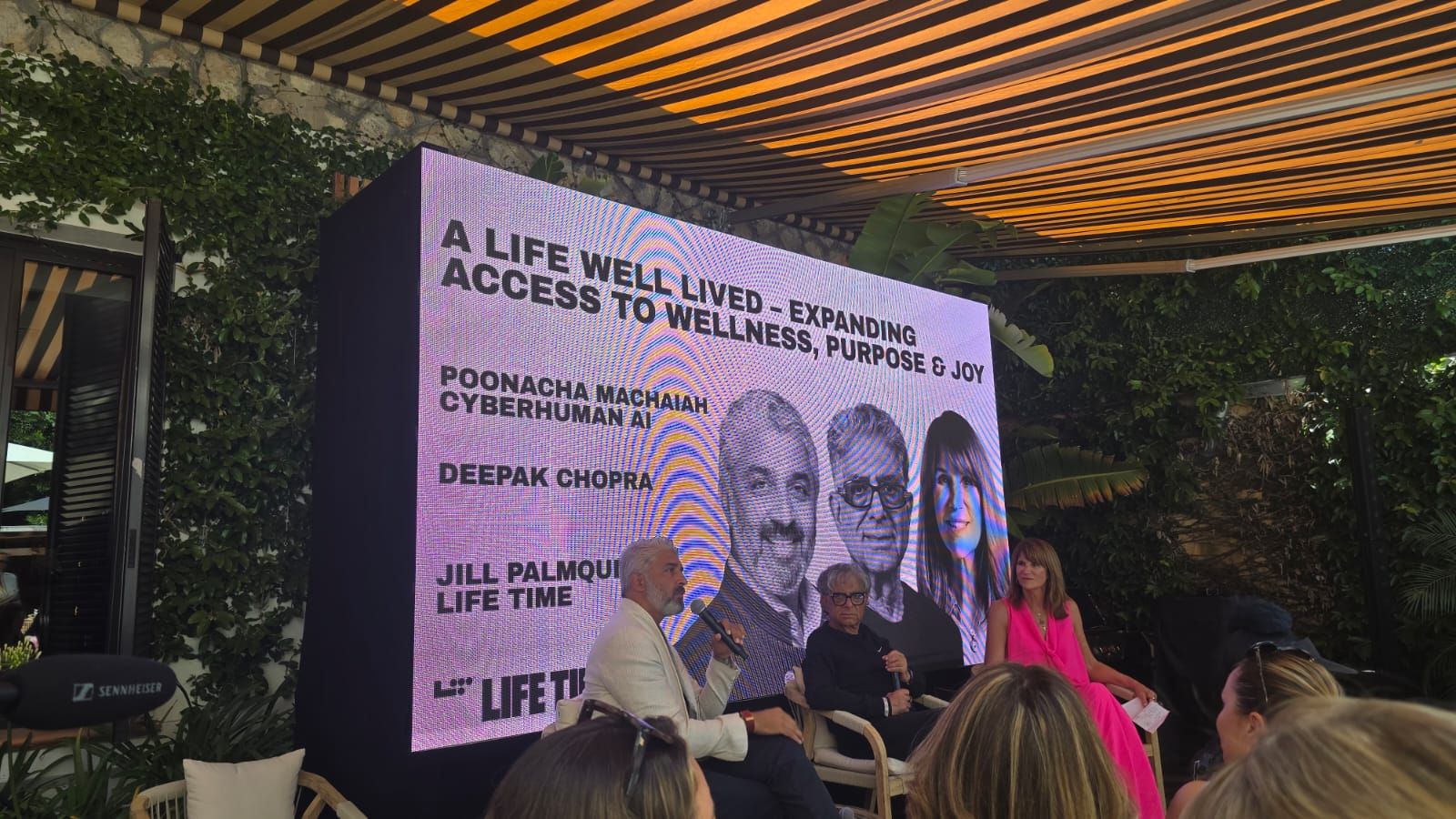 No alternative text description for this image