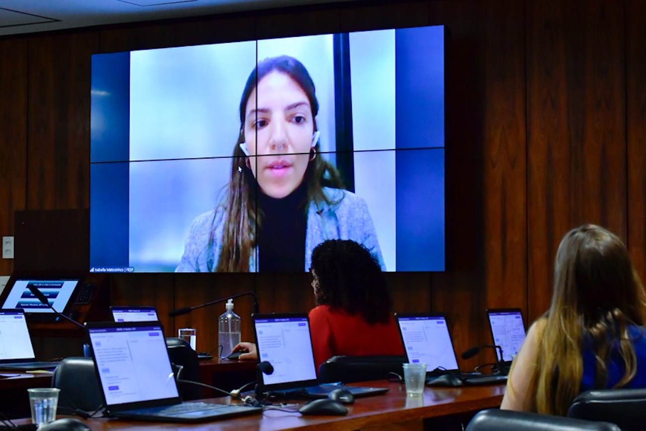 Agressões contra mulheres aumentam em dias de jogos de futebol, diz pesquisadora