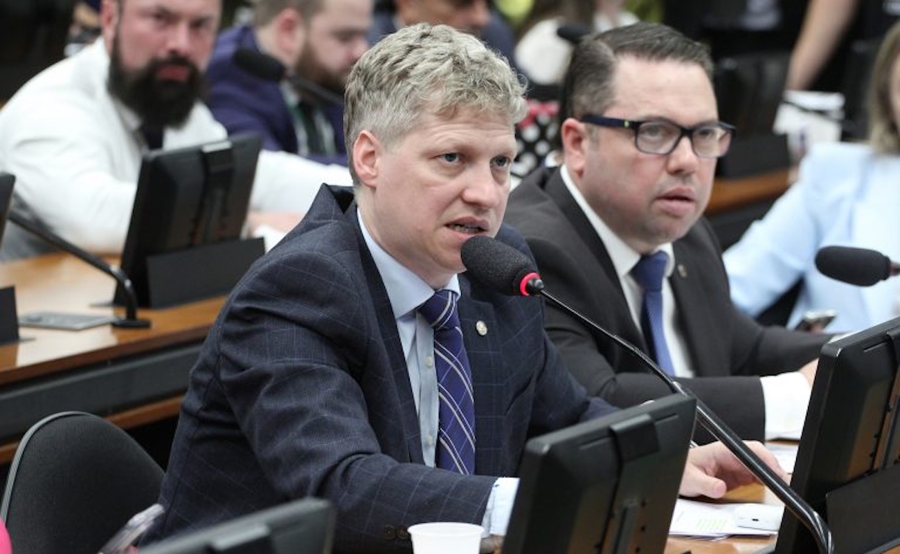 CCJ da Câmara aprova proposta que limita decisão monocrática no STF; veja a análise e a íntegra