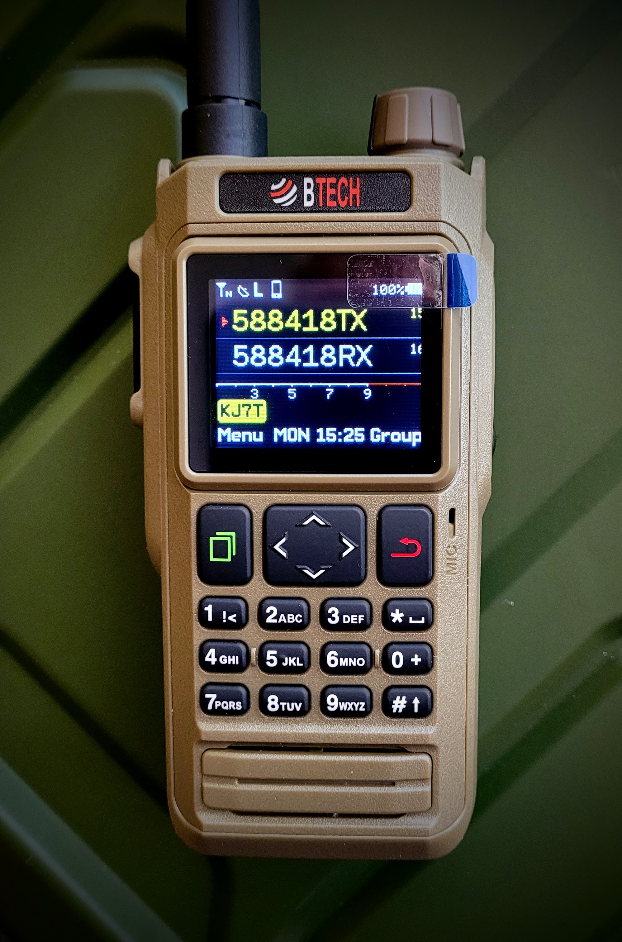 This is closer to the dark background I see