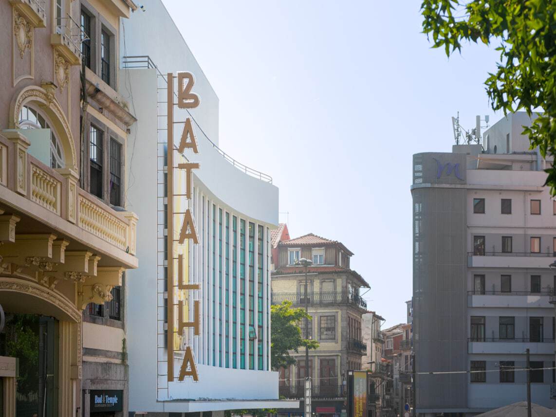 O Batalha Centro de Cinema no Porto: entrevista com Alexandre Alves Costa e  Sérgio Fernandez | ArchDaily Brasil