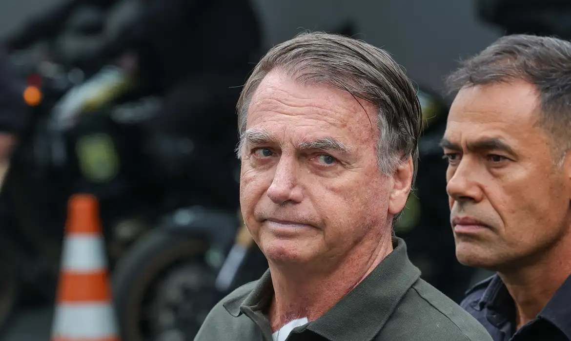 Condenação de Bolsonaro no STF: Embargos Infringentes são improváveis, diz especialista