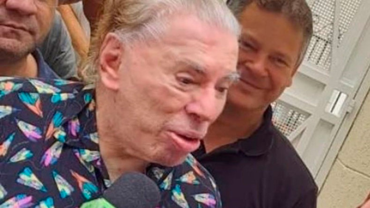 Silvio Santos é internado com H1N1 em São Paulo e passa por exames