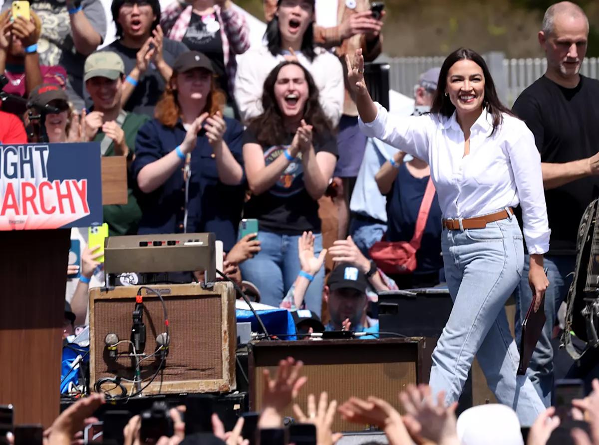 🕵️‍♂️ Poverty Pimps Exposed: The Grift Behind the Guilt