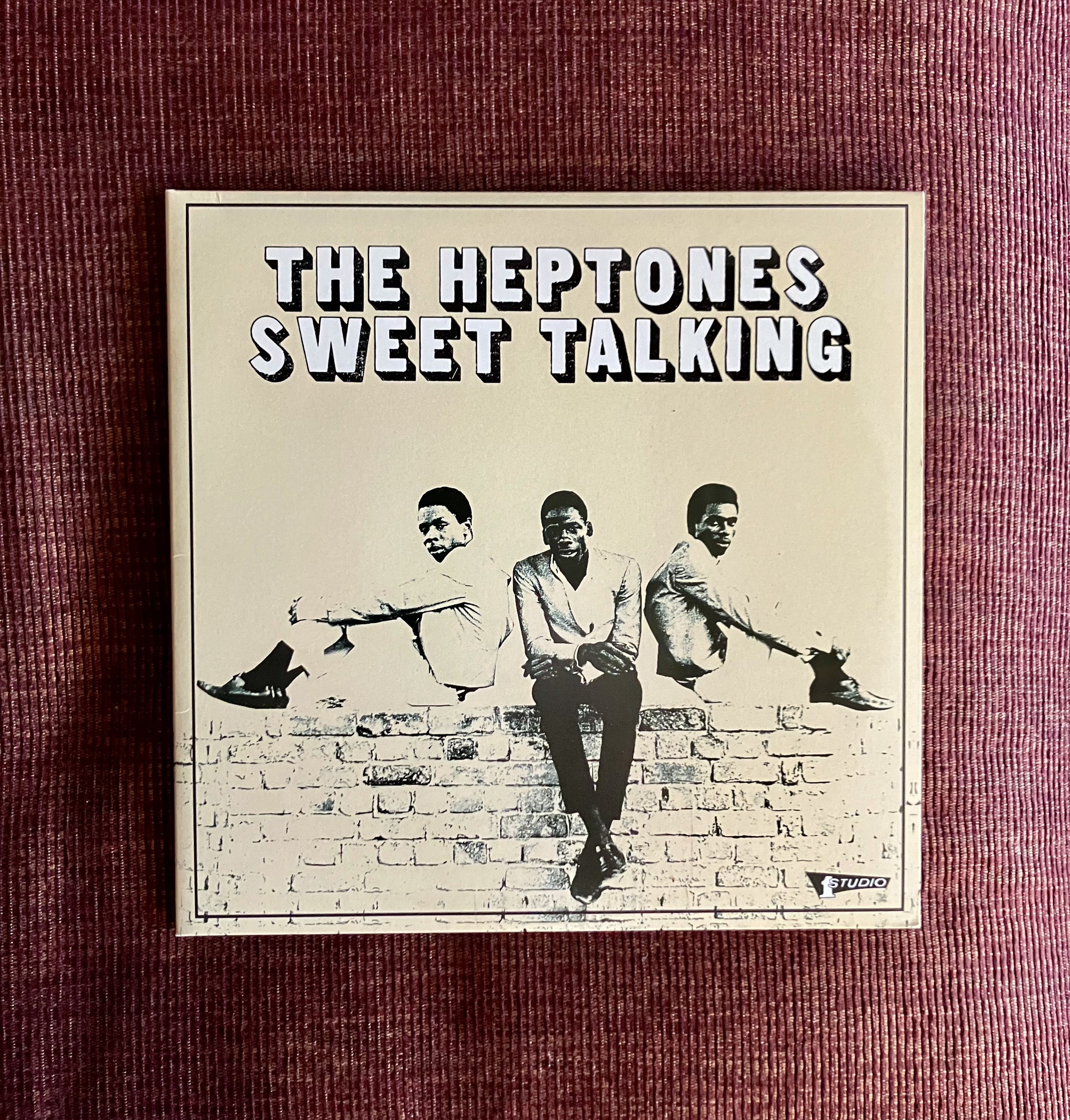洋楽 The Heptones Sweet Talking 2LP heartbeat The Heptones: Sweet Talking - by James Busby