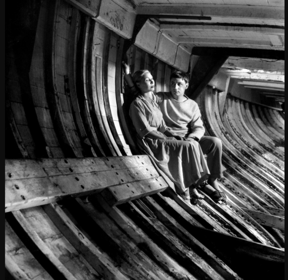 Agnes Varda and Alain Resnais invent New Wave in 1955, three years before Truffaut.