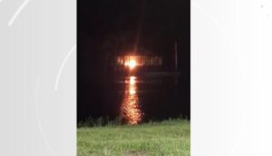 Homens armados invadem e ateiam fogo em sede do ICMBio em Rondônia