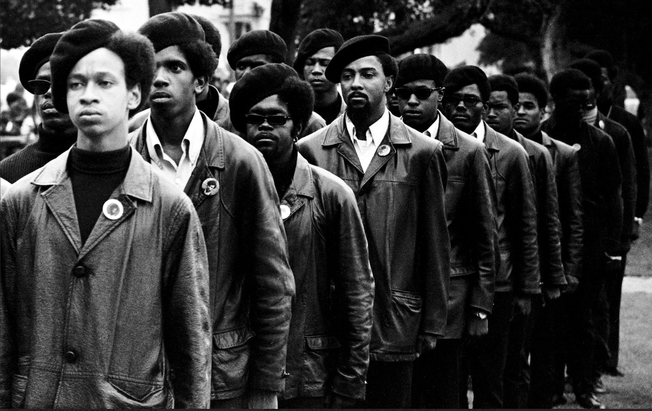 Documentário ‘Panteras Negras: Vanguarda da Revolução’ explora as origens e o legado do movimento
