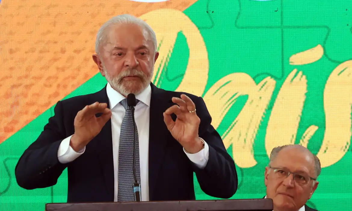 Governo Lula suspende tributos para exportadores impactados por tarifas de Trump: Medida de apoio ao comércio exterior