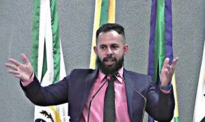 Vereador de Cacoal preso por estupro de vulnerável é absolvido pela Justiça em RO