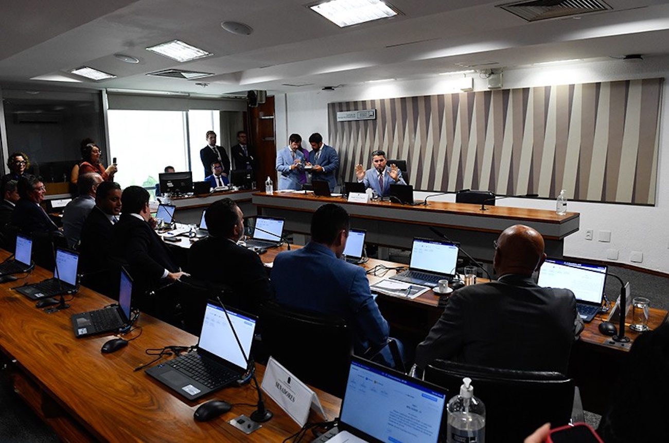 BR-364 em debate: concessão em Rondônia promete revolucionar infraestrutura, mas divide opiniões