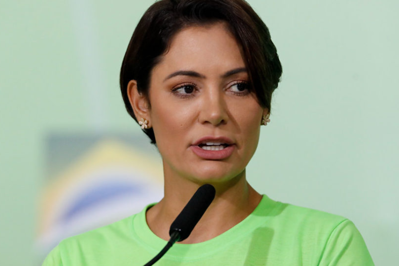 STJ condena revista por nota que sugeriu suposta infidelidade de Michelle Bolsonaro