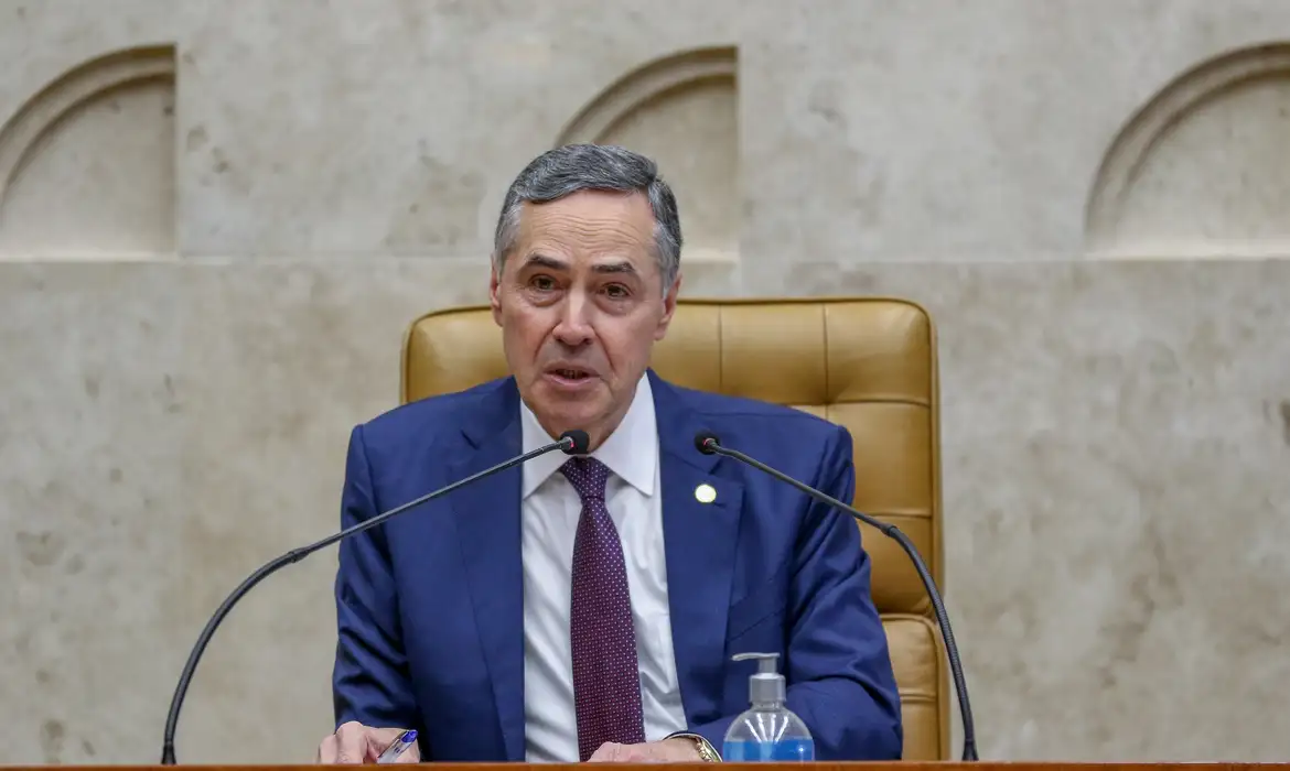 Barroso diz que há politização indevida sobre suspensão do X (Twitter)